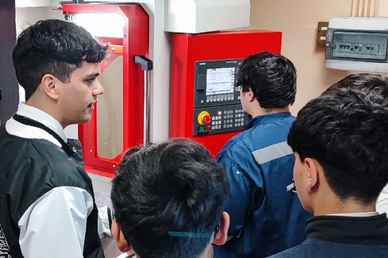 Generación TP 2024 logra hito con 97% de titulados