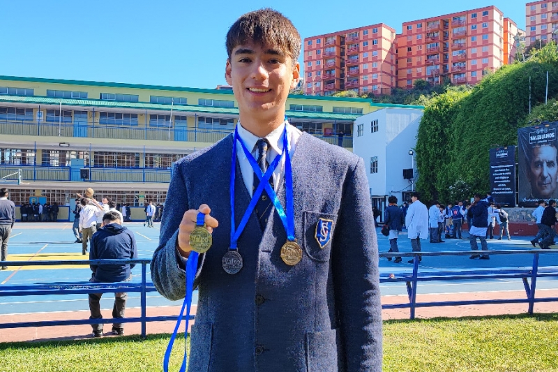Estudiante Salesiano Maximiliano Lara destaca en el Campeonato Sudamericano de Remo de Menores