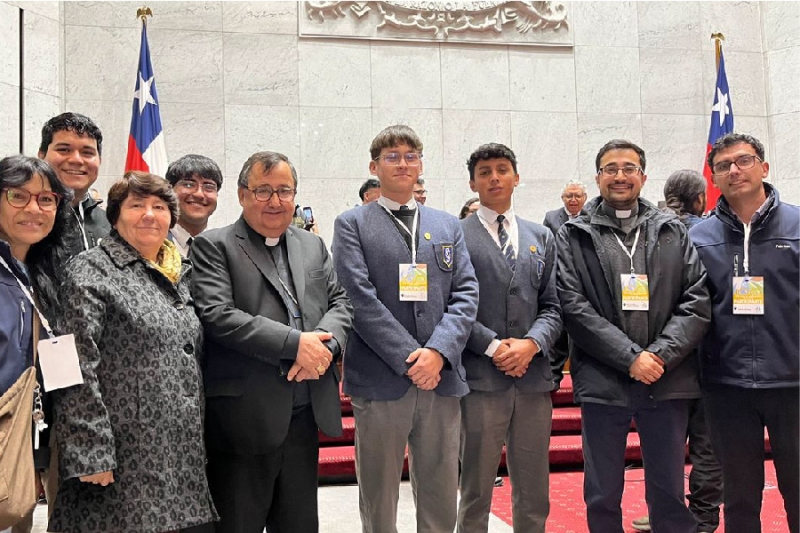 Salesianos Valparaíso participó en homenaje del Congreso Nacional por el Centenario de la Diócesis de Valparaíso