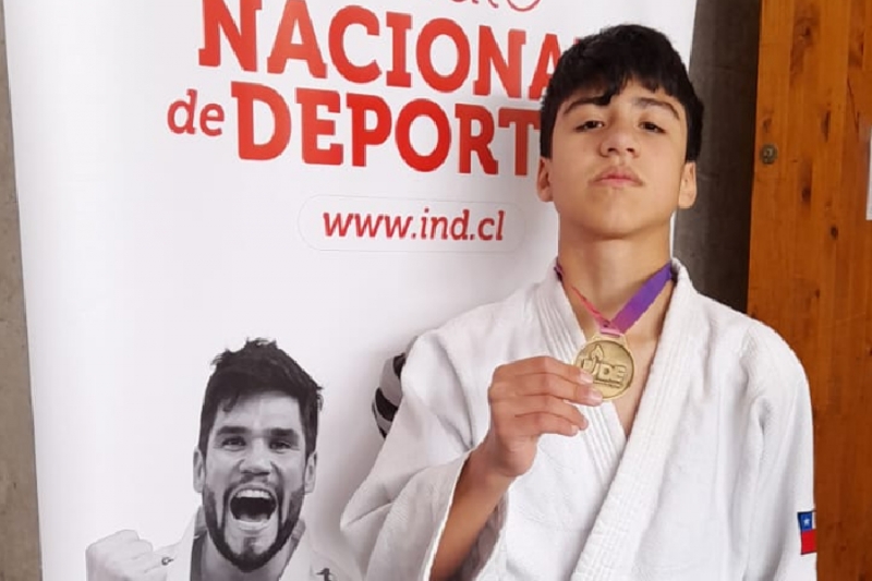 Gabriel Venegas Letelier, alumno de 7°A clasifica a Torneo Nacional de Judo